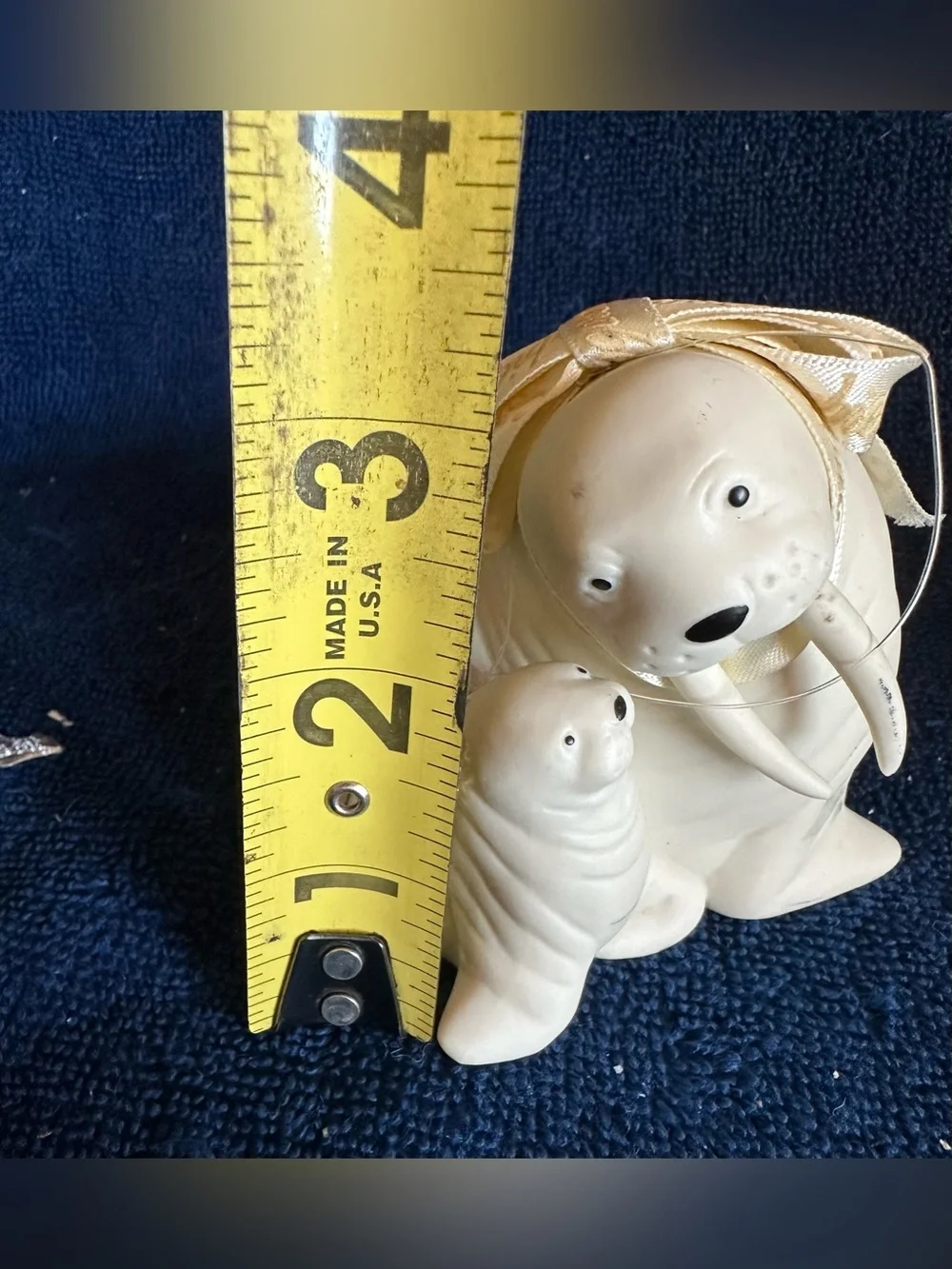 Dept 56 Snowbabies Frosty Frolic Friends Bisque Walrus & Baby Ornament 1999 NIB
